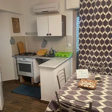 Casa Titti Marina Velca *